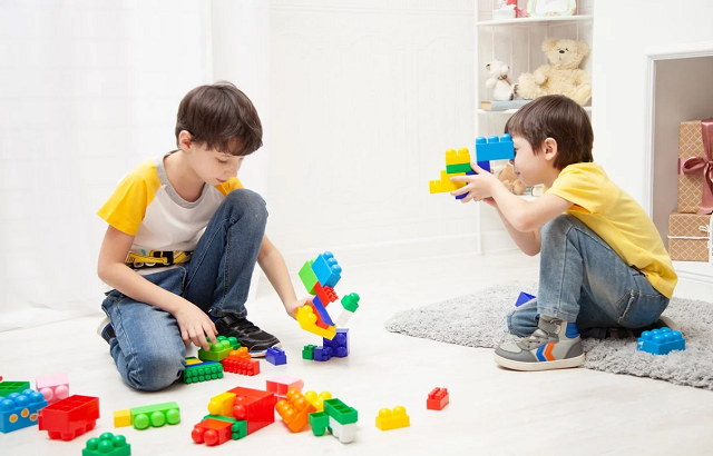 zabawy-dla-przedszkolaka-w-domu (1) zabawy dla przedszkolaka w domu