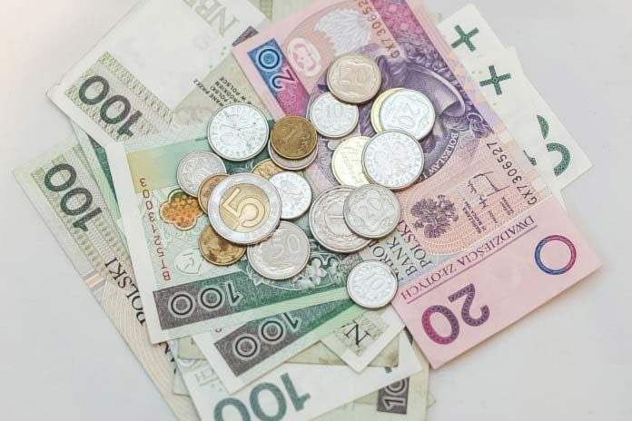 Pożyczanie przez Internet Pożyczanie przez Internet