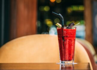 Drinki bezalkoholowe nie tylko dla dzieci. 5 szałowych przepisów drinki bezalkoholowe