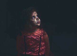 Przebranie na Halloween dla dziewczynki. 10 oryginalnych pomysłów przebranie na Halloween dla dziewczynki