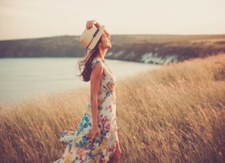 Pragniesz podkreślić swój styl? Wybieramy najlepsze dodatki do ubioru! dodatki do ubioru