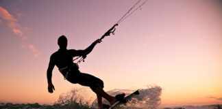 Kitesurfing
