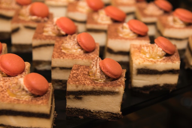 pexels-frans-van-heerden-703116 Poradnik dla wegan: jak zrobić idealny krem do ciast bez mleka i jajek