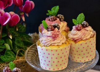 Jak zrobić pyszny krem z serka mascarpone? Jak zrobić pyszny krem z serka mascarpone?