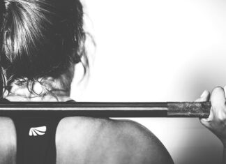 Co daje podnoszenie hantli? Co daje podnoszenie hantli?