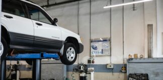 Urządzenia do stacji kontroli pojazdów