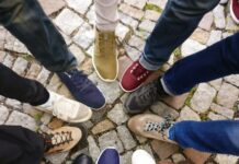 Sklep z butami Barefoot – dlaczego warto wybrać obuwie inspirowane naturalnym chodzeniem? Sklep z butami Barefoot