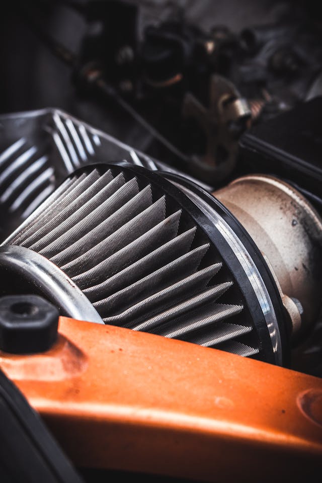 pexels-benjamin-walsham-159059246-11074558 Filtry przemysłowe